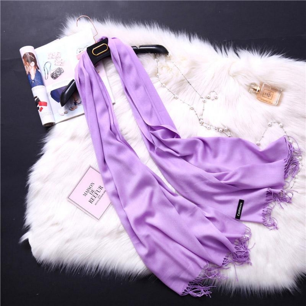 New Beautiful purple scarf by cashmere